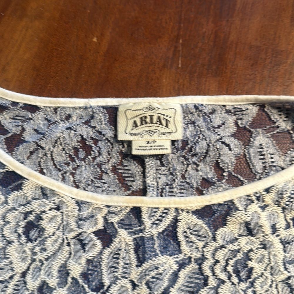 Ariat shirt S (4444) - Picture 5 of 8